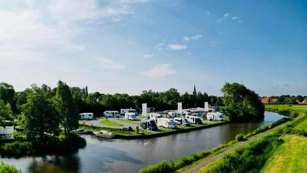 Wommels Tiny House Aan Het Water Op De Appelhofヴィラ エクステリア 写真